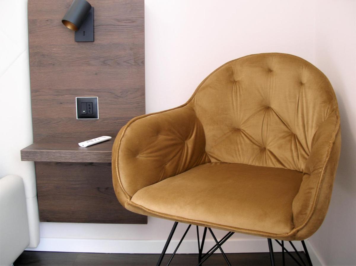 Appartamento Apartman Neverin Fiume Esterno foto