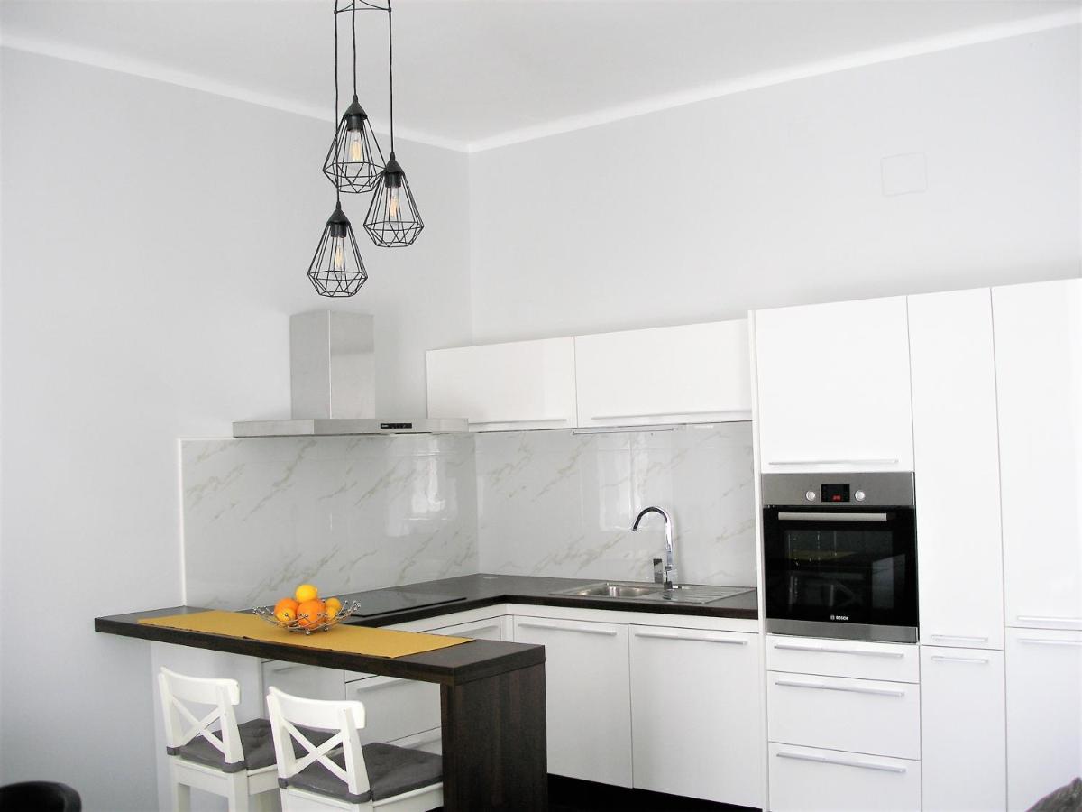 Appartamento Apartman Neverin Fiume Esterno foto